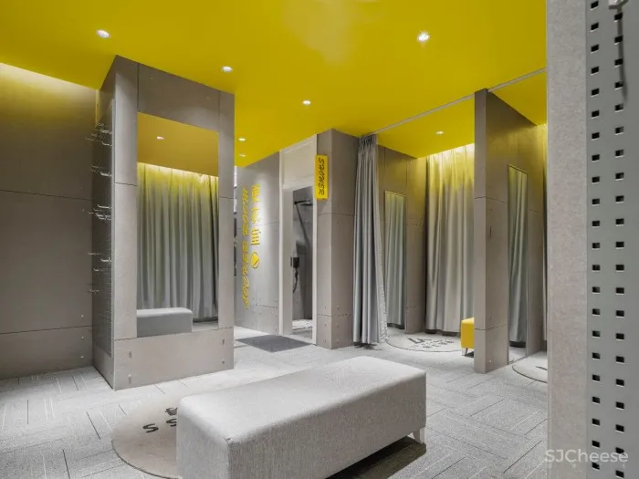 多维线条打造健身空间新体验