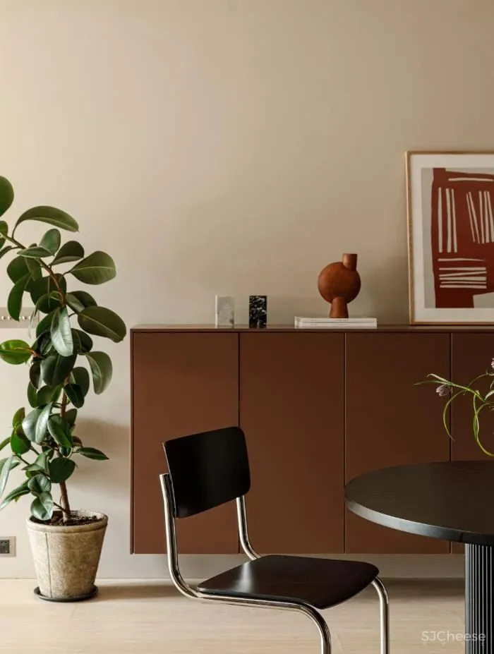 温暖 极简，这个90㎡老房“空”的很诗意