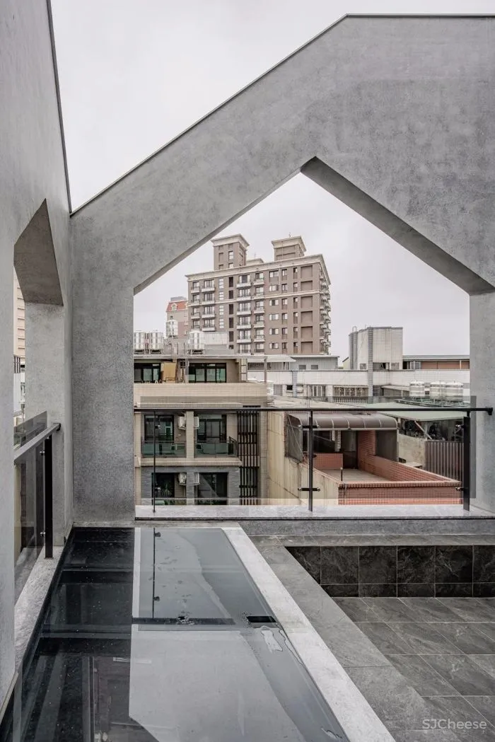 黄巢设计 充满生活感的几何H宅