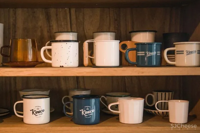 这4个年轻人“折腾”出来的家,内心戏也太足了吧!