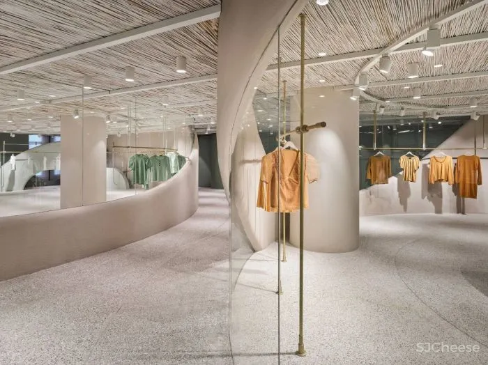 土耳其Ulupinar服装展厅设计,混乱寻求“宁静”的体验