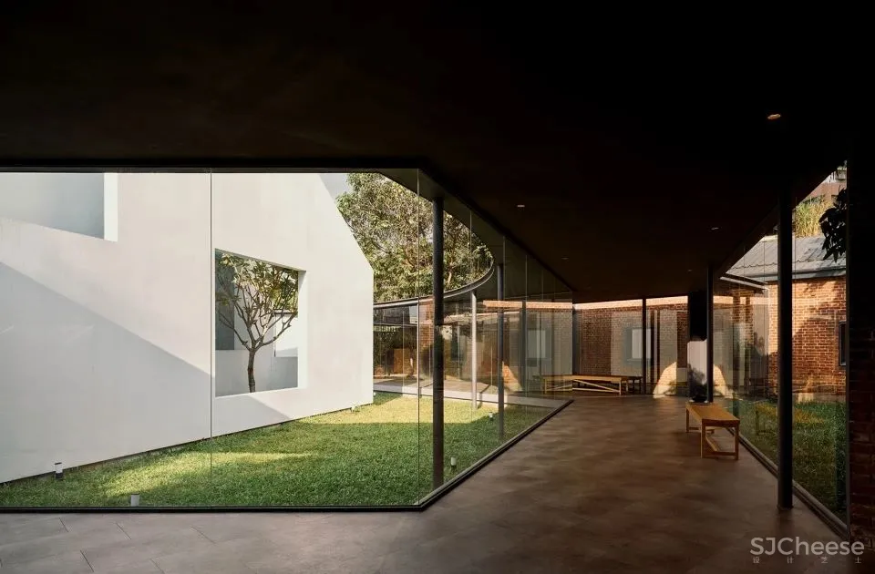 新作 游走于廊道间 告别三合院 CYS.ASDO