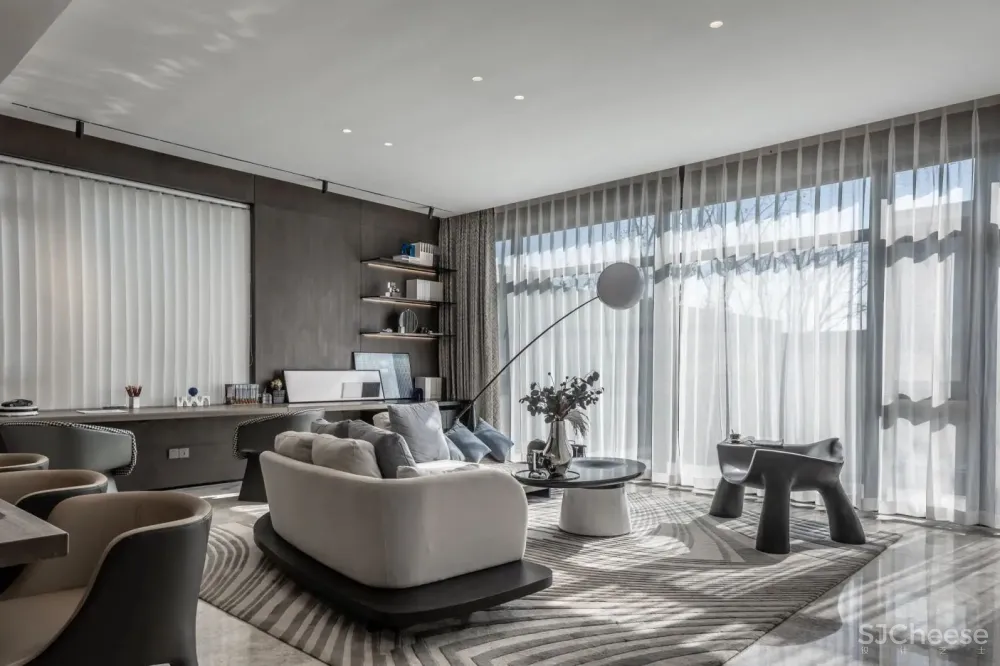 新作|艺烁国际:135㎡梦幻空间中的速度与激情