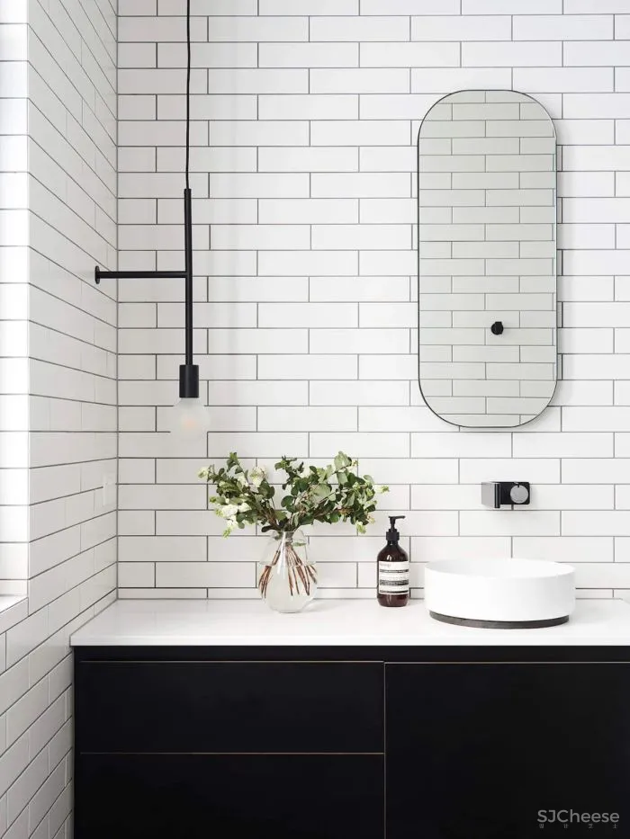 Webster 墨尔本住宅的自然平静