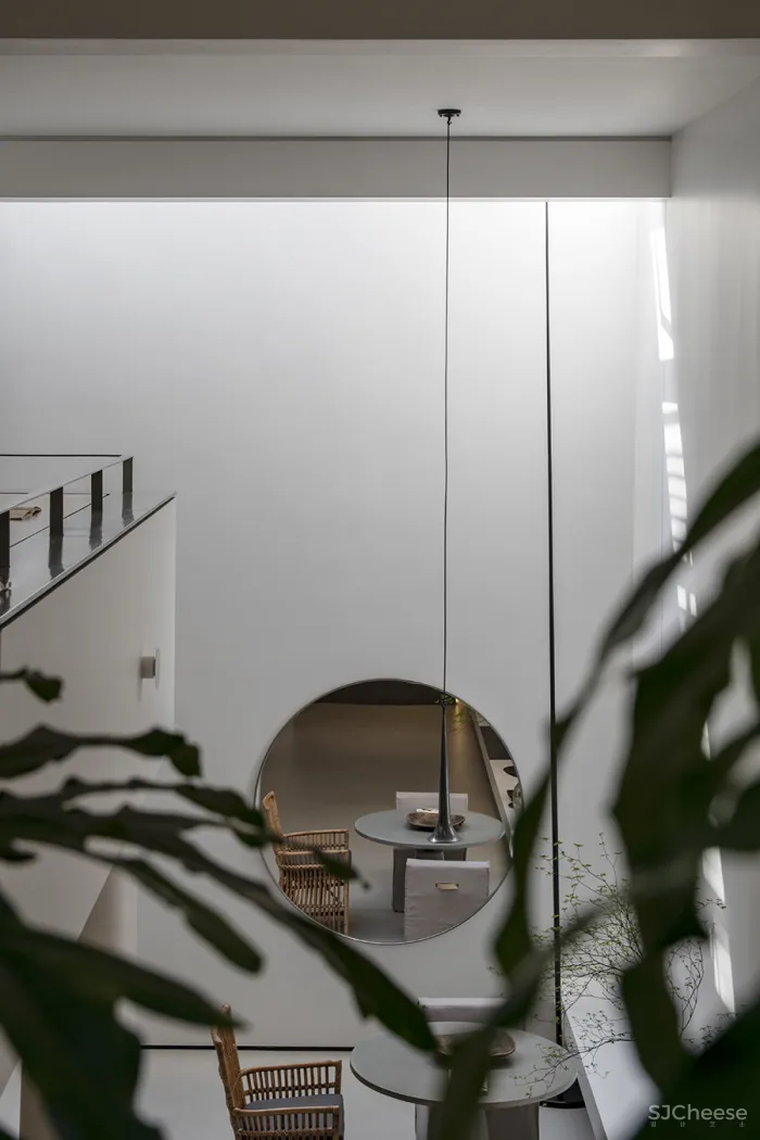 新作|方日新 • 庐州 翠园|这间地复式院落私宅,采光通风极好