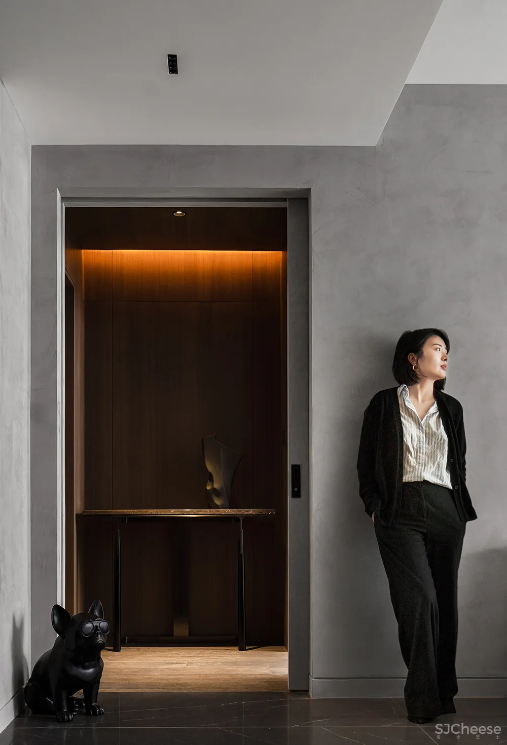 新作丨 夏承龙:240㎡极简私宅,克制而热烈!