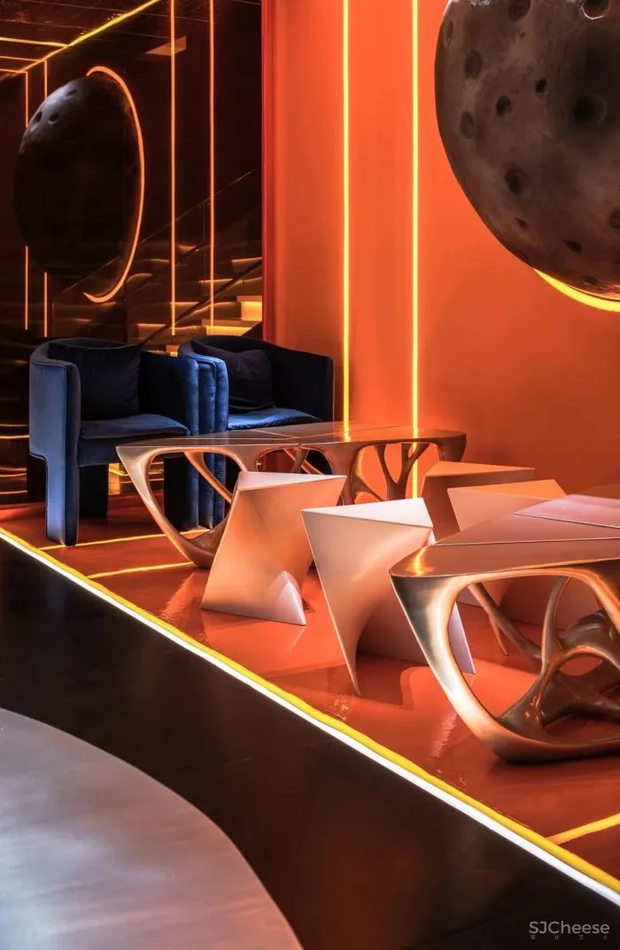 寸匠FF：赛铂电竞酒店