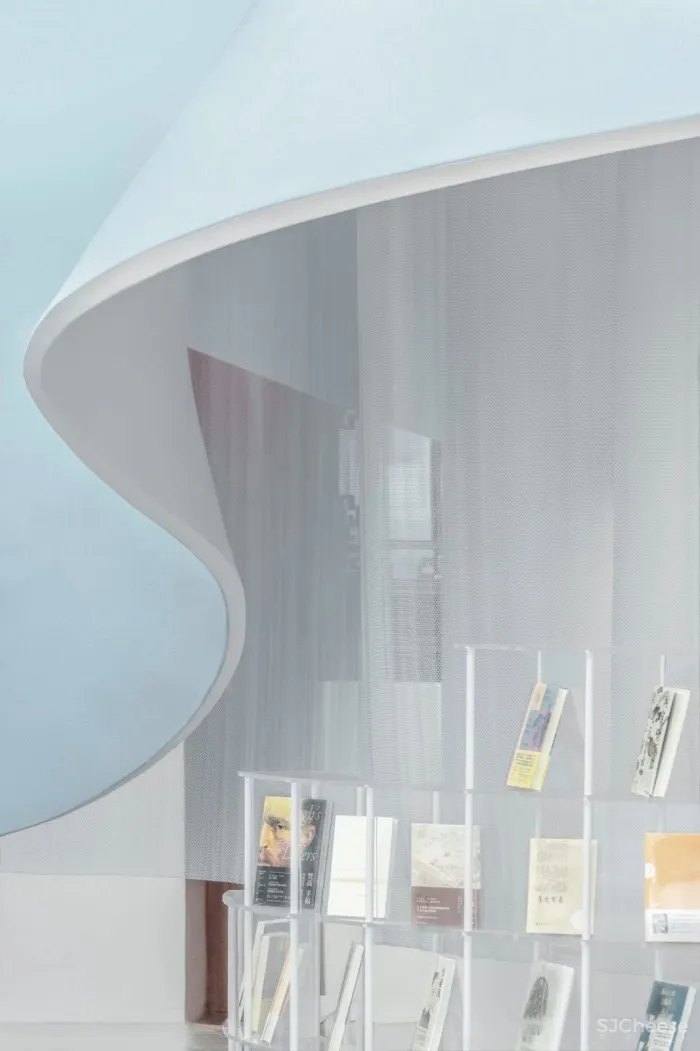 Mur Mur Lab新作丨 未来书店 江南水乡里的微小介质,屋檐内外中的留白之美