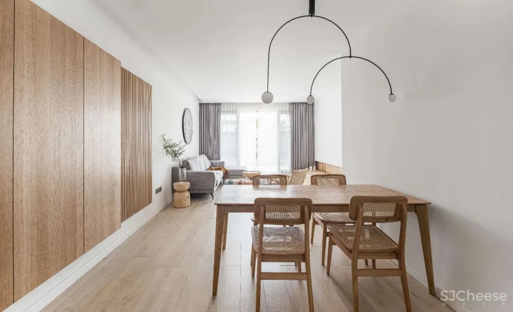 纯白与原木色系,回归家的质朴与纯粹 成都初一设计