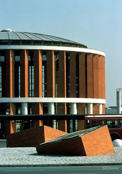 拉斐尔·莫内欧丨与历史对话才是当代建筑的价值所在