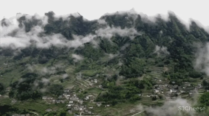 一对沪漂夫妻,回张家界造11层盒子屋,坐拥仙境最美景色