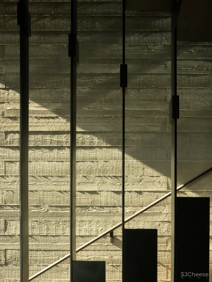 4亿的好莱坞豪宅,1453㎡到处“暗藏机关”!