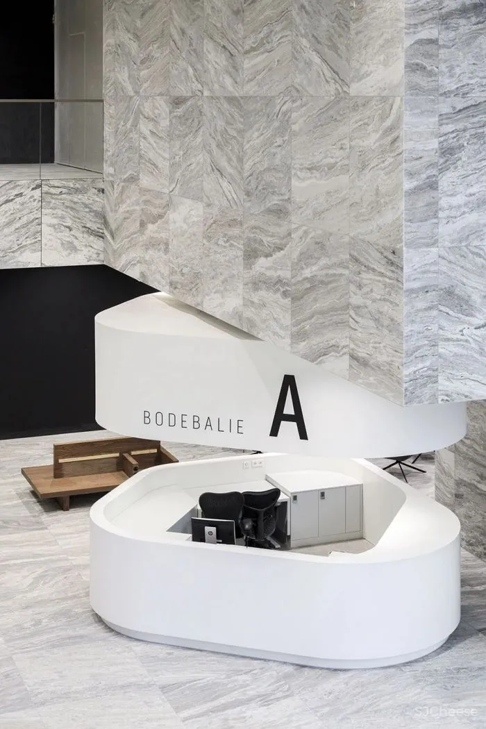 新阿姆斯特丹法院 荷兰最大、最权威的法院