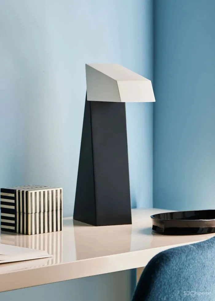 20万一平的公寓,每一件软装都惊艳!