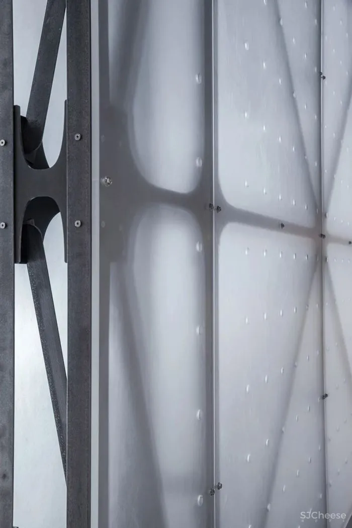 新作 嵌入旋转“结构” 无目的概念书店 罗宇杰工作室