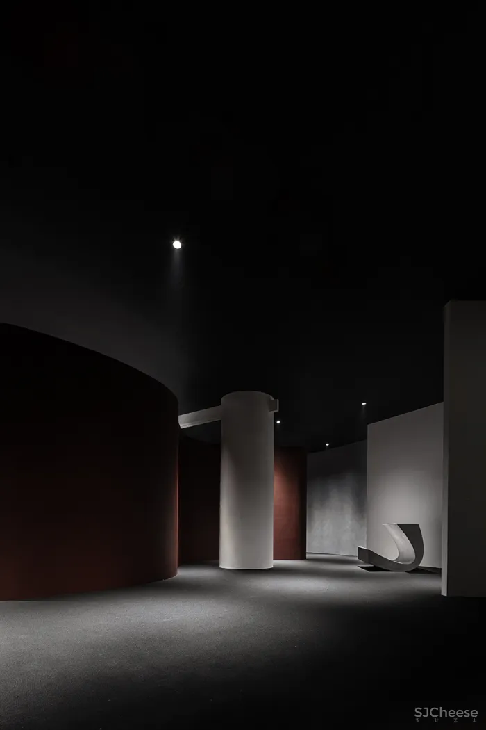 GHB • TIKKURILA展厅｜一场“浪费”勾勒出的空间欲望