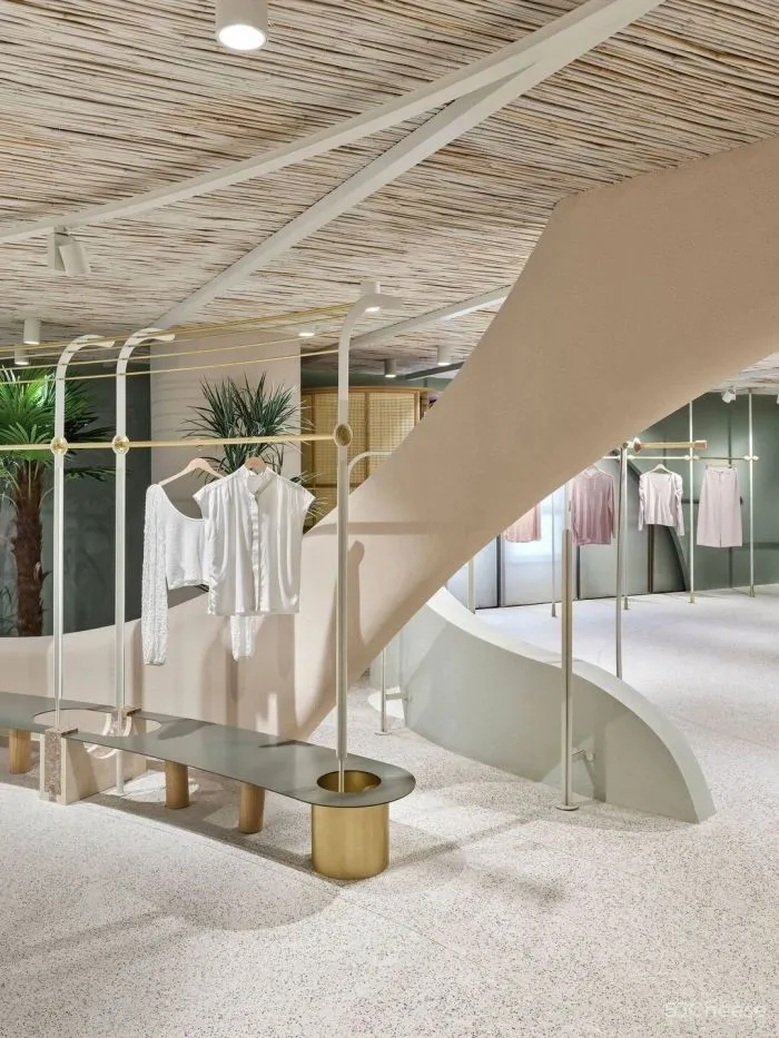 土耳其Ulupinar服装展厅设计,混乱寻求“宁静”的体验