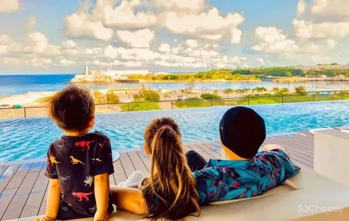 走进周杰伦的豪宅！1.4亿豪华大平层，坐拥台北全景，周董霸气直言：我家没邻居