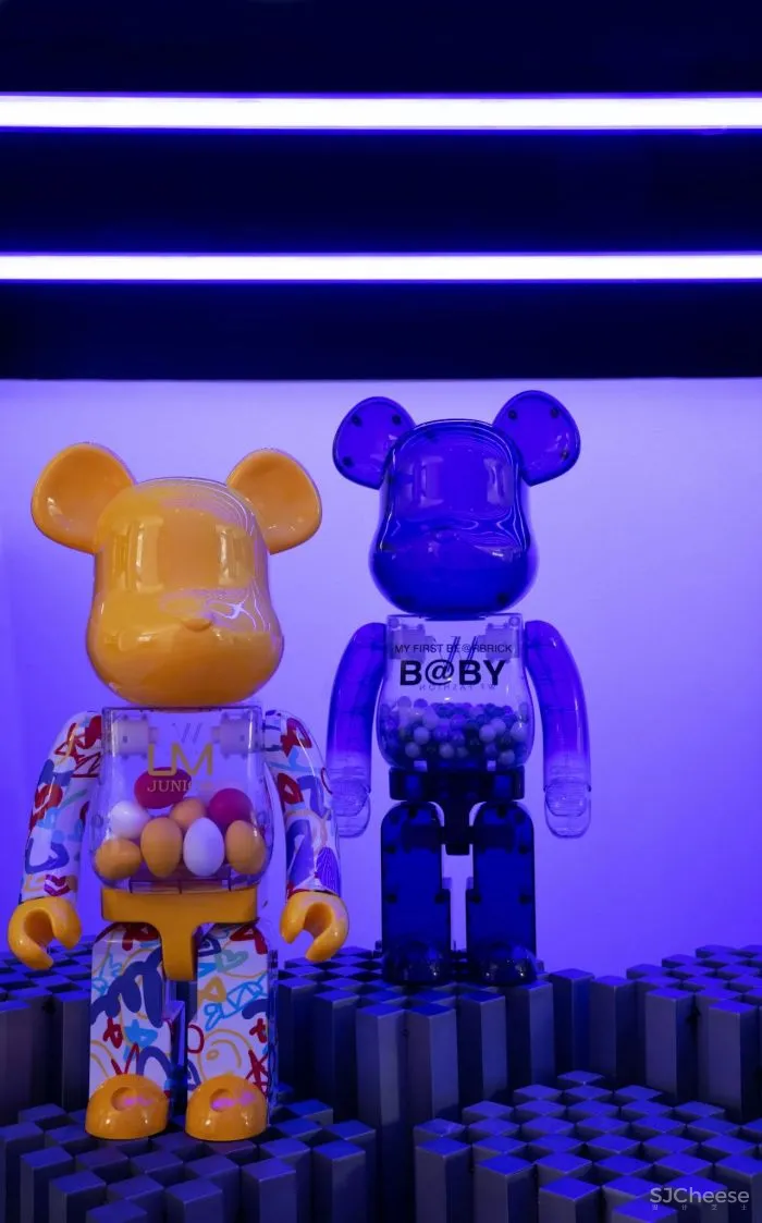 Topworks Lab×CREM@:潮玩运输计划