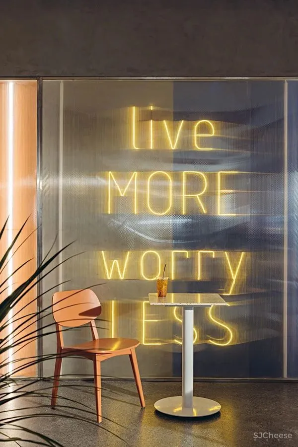 越南新开的创意咖啡馆,这设计很“养眼”