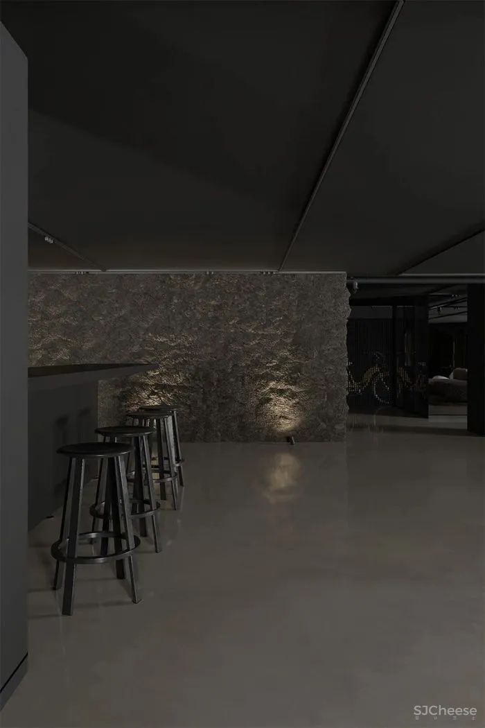 不一样的禁欲主义