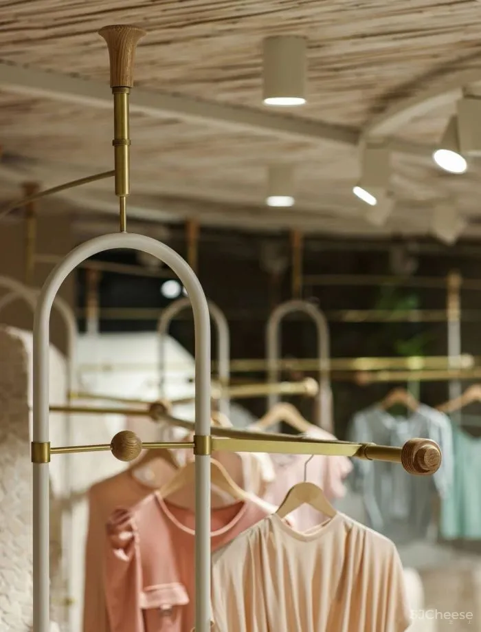 土耳其Ulupinar服装展厅设计,混乱寻求“宁静”的体验