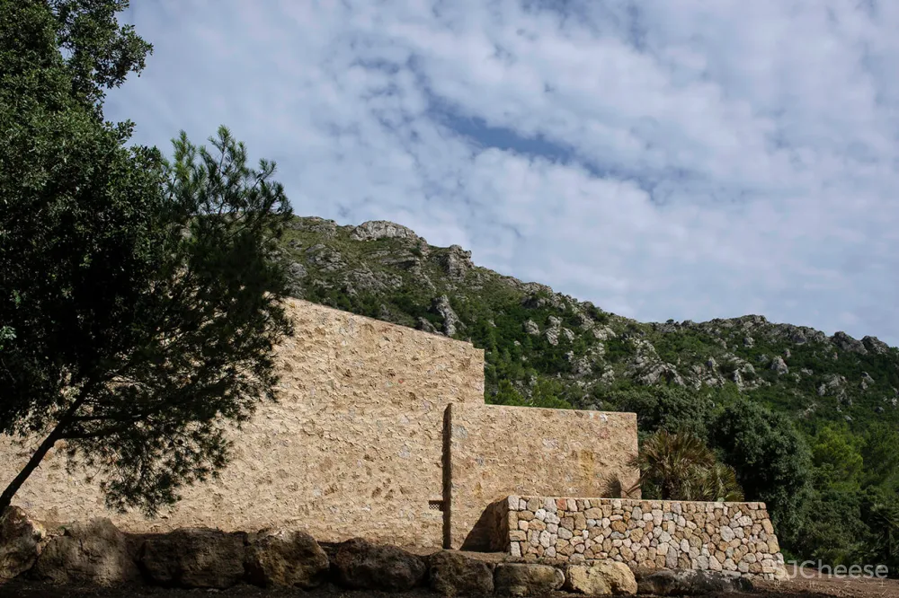 建筑师开的民宿,用设计还原空间的本质