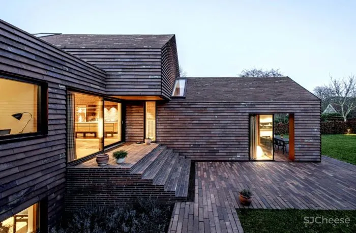 C.F. Møller设计 红砖堆砌的几何体 “E 别墅” 简约坚硬且舒适雅致