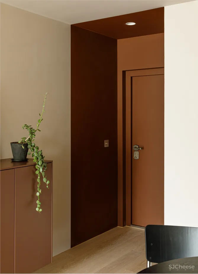 温暖 极简，这个90㎡老房“空”的很诗意