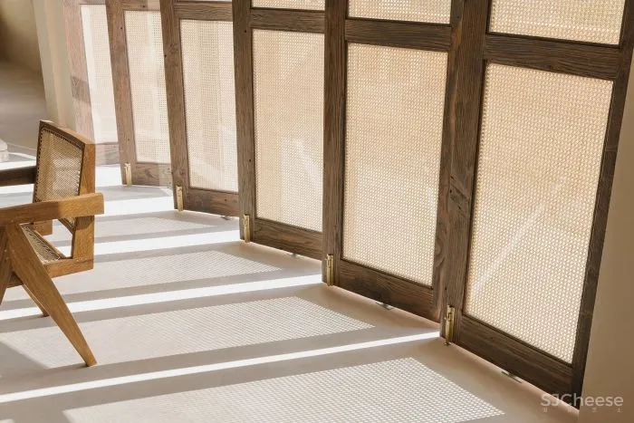 生活的模拟体验,尝试将建筑去符号化,跨越情感的地域边界