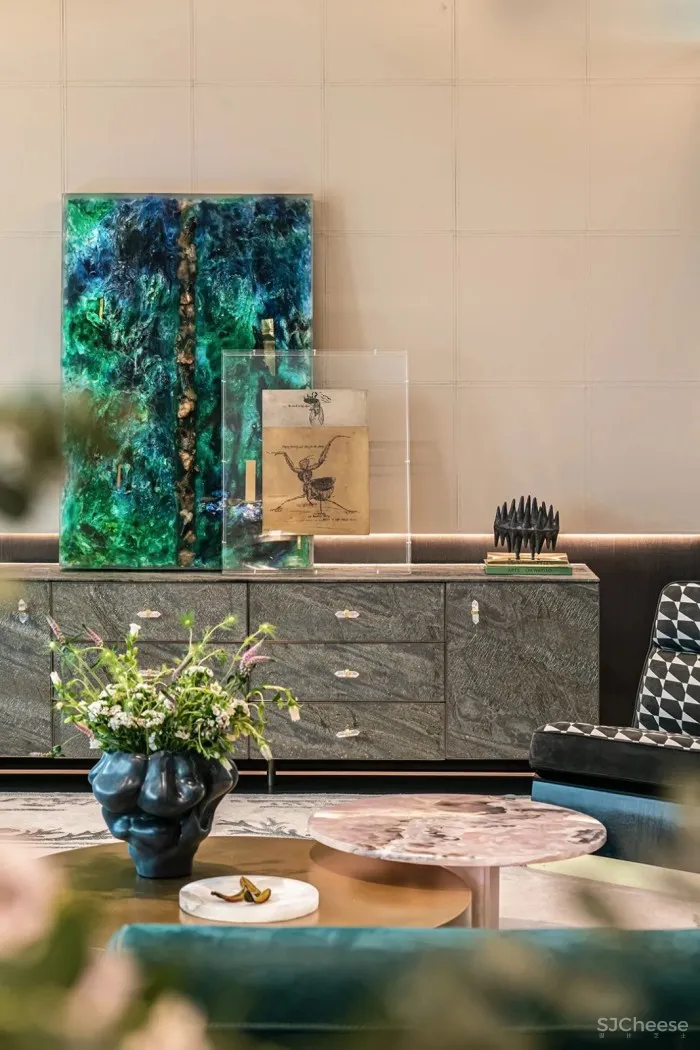 330m² 顶层豪宅,都市慢生活的无限畅想