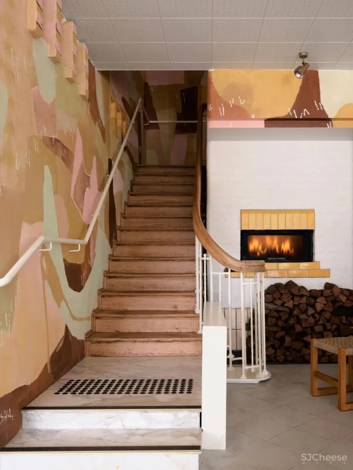 HARBORD HOTEL RENOVATION BY ALEXANDER - CO.