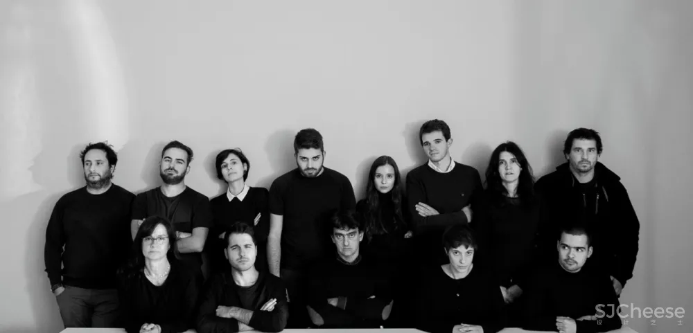 感受Carvalho Araújo的经典设计之美