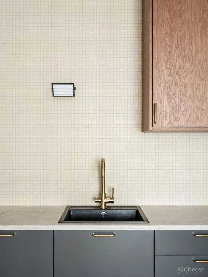 二人世界如此惬意，窝在家里也是一种幸福