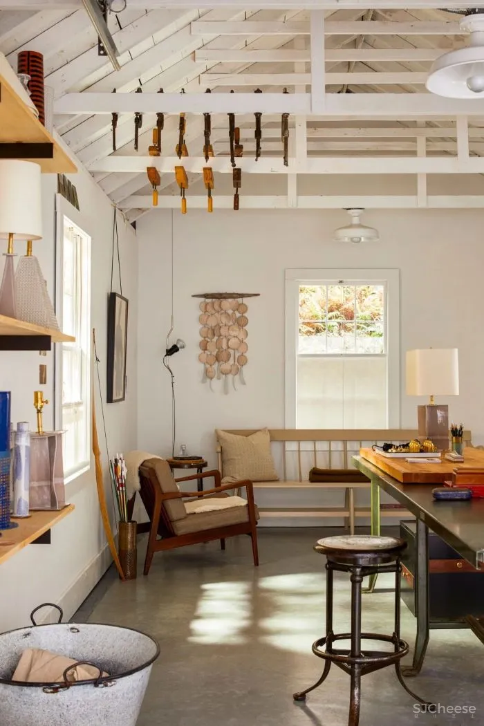 Kevin Dumais 低调奢华,一场来自中世纪的邂逅