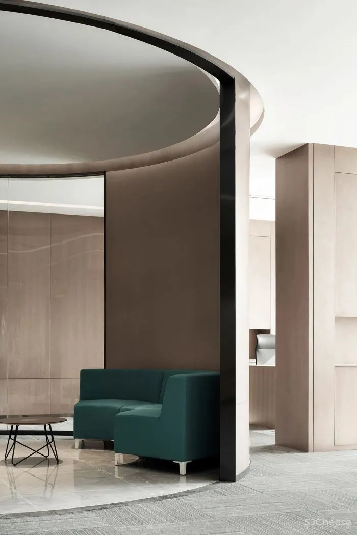 新作|王五平:光之线,高级感的大地色!