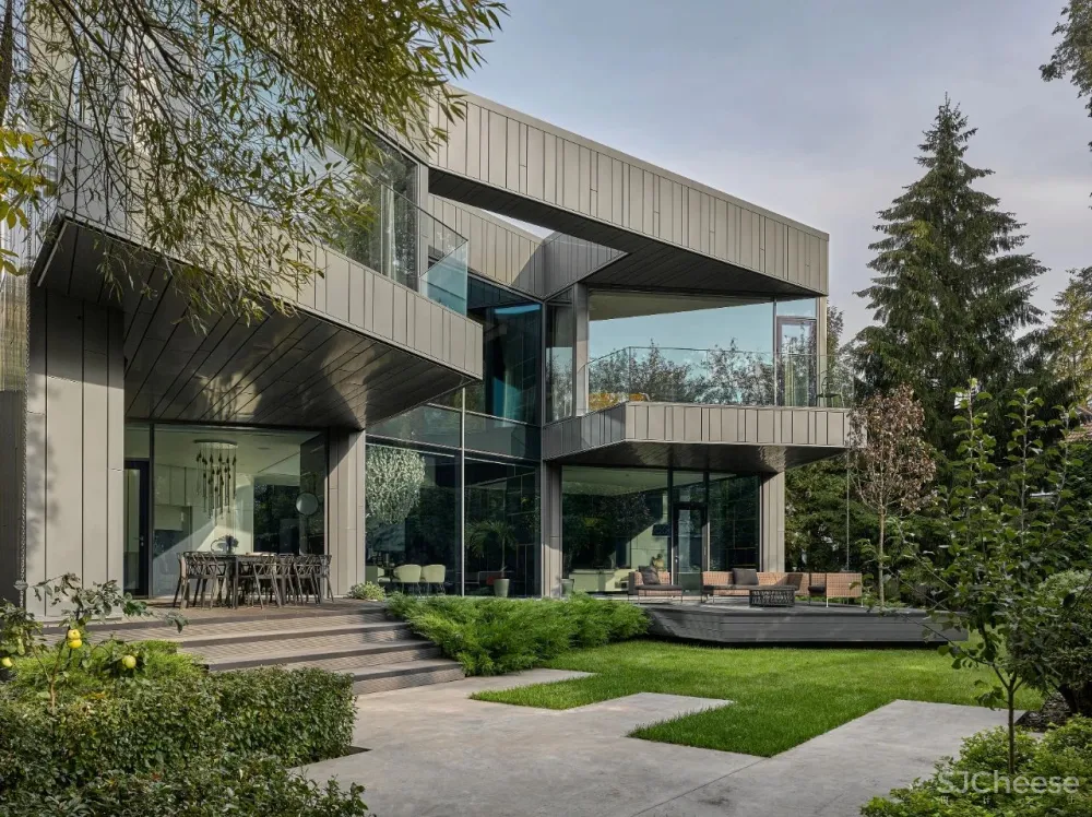 SAOTA新作丨莫斯科顶级现代主义度假别墅