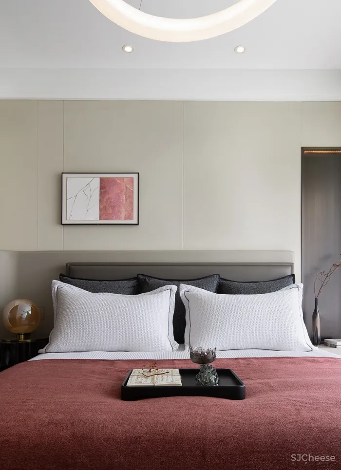 新作丨 岳蒙:一点朱砂染,写意现代境!