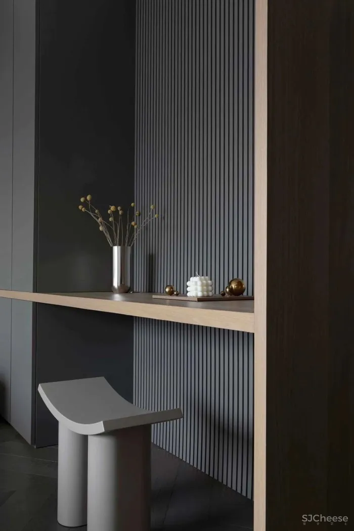 杭州尔间设计丨相半一个幸福的四口之家