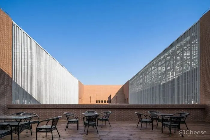 国内优质康养项目 老龄化时代的到来，看新社会语境下的适老建筑如何治愈余生？