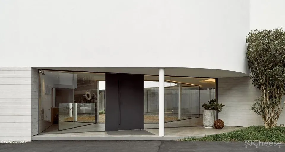 新作 游走于廊道间 告别三合院 CYS.ASDO