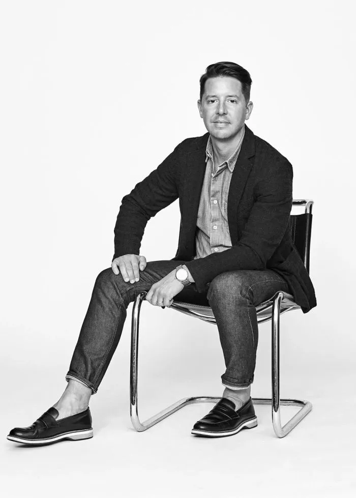 Kevin Dumais 低调奢华,一场来自中世纪的邂逅