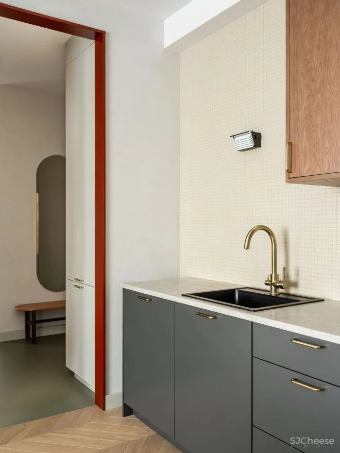 二人世界如此惬意，窝在家里也是一种幸福