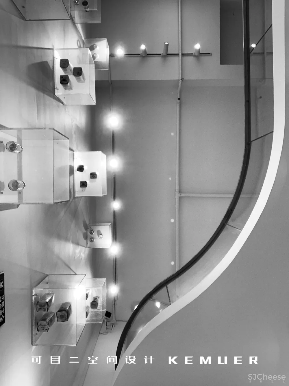 华西鲜时送牛奶概念零售店