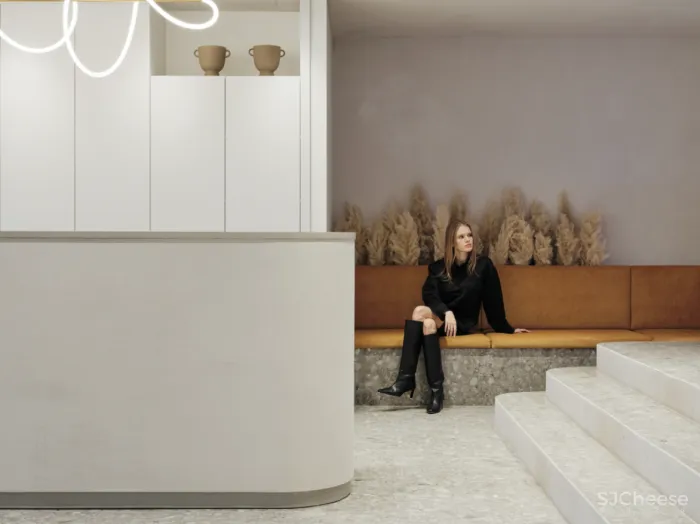 在办公室就能体验登陆太空，竟然有点炫酷！996也能愉快工作了？