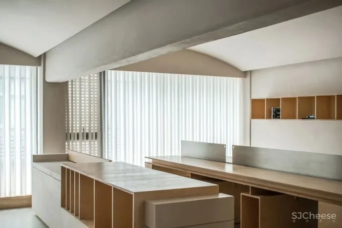 新作丨 喜叻空间研究 · 于喧哗之下，可安心自处