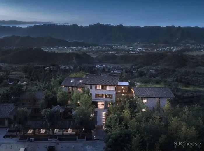 远山近林皆为景:张家界绝景民宿林语山房