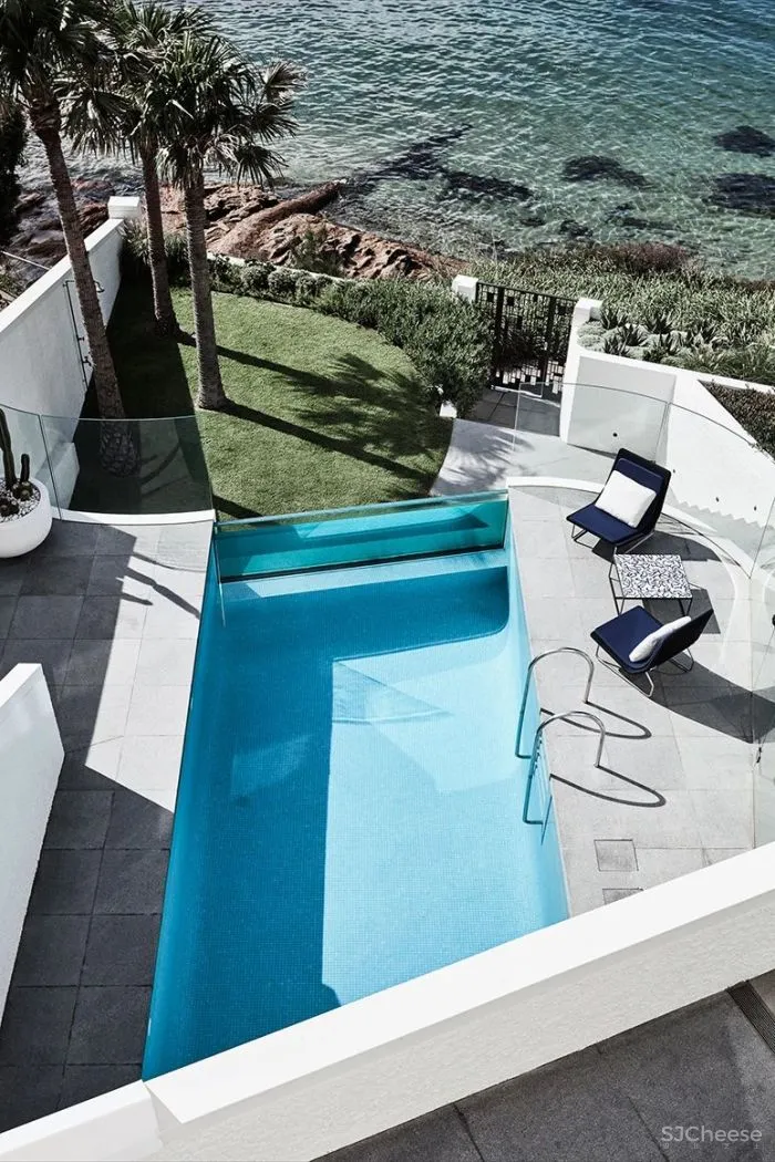 48年前的别墅翻新,前卫的设计,格调不输上亿豪宅