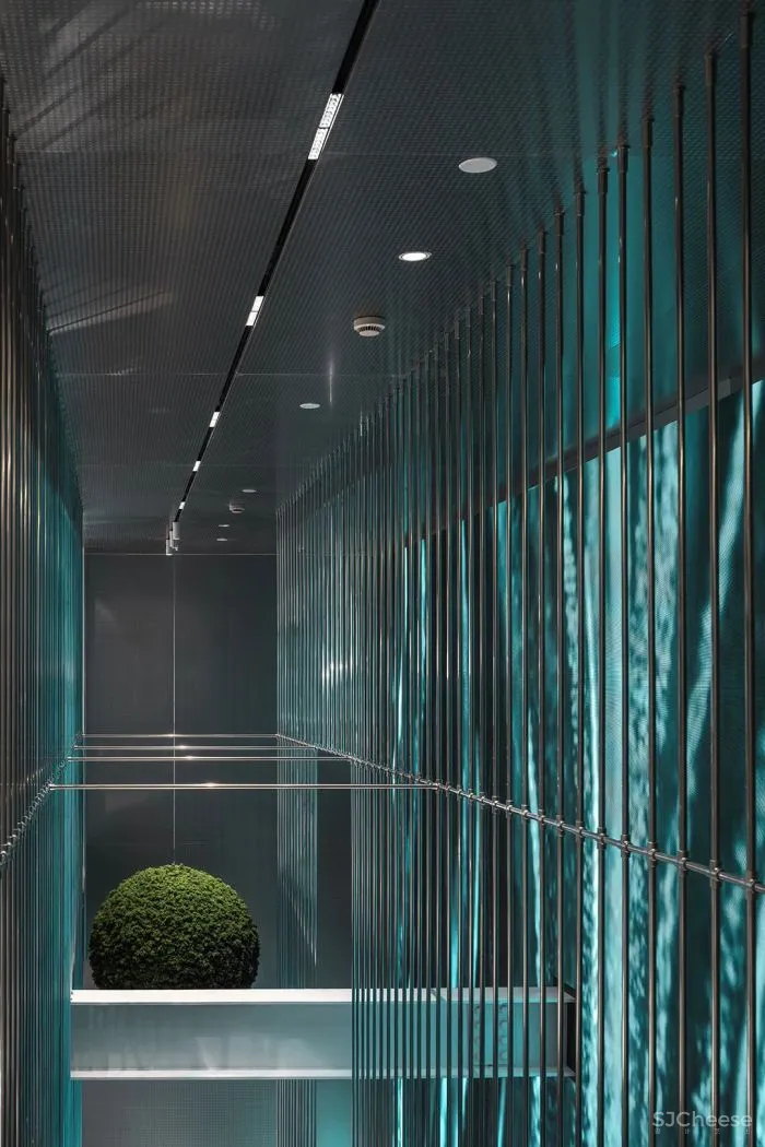 新作丨 红山设计 ECCO全球旗舰店造梦空间,未来世界的修辞