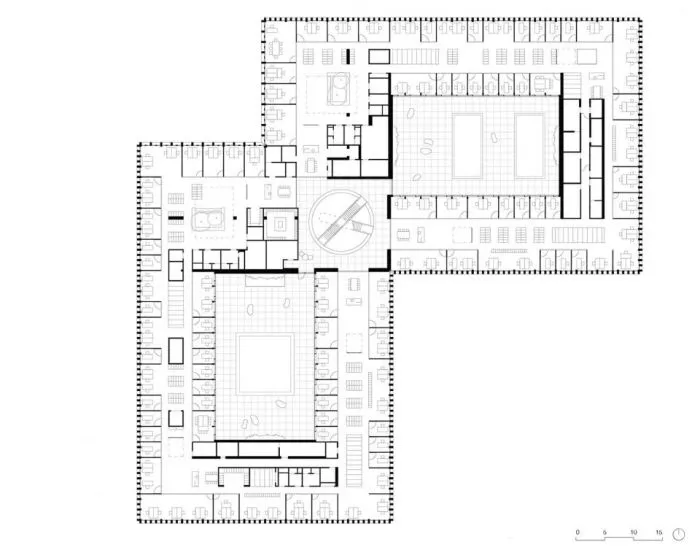 新阿姆斯特丹法院 荷兰最大、最权威的法院